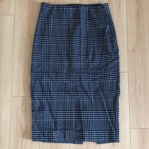 Le Chateau Pencil Skirt